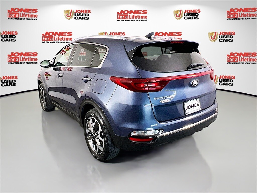 2020 Kia Sportage EX photo 2