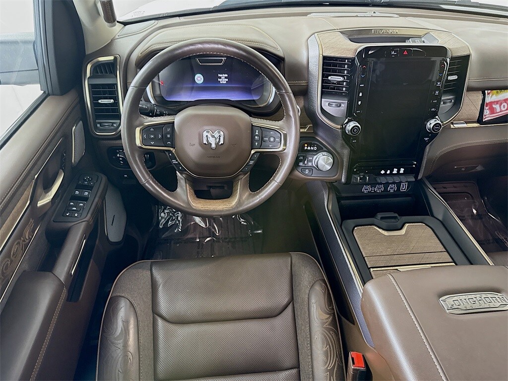 2025 Ram 1500 Limited photo 2