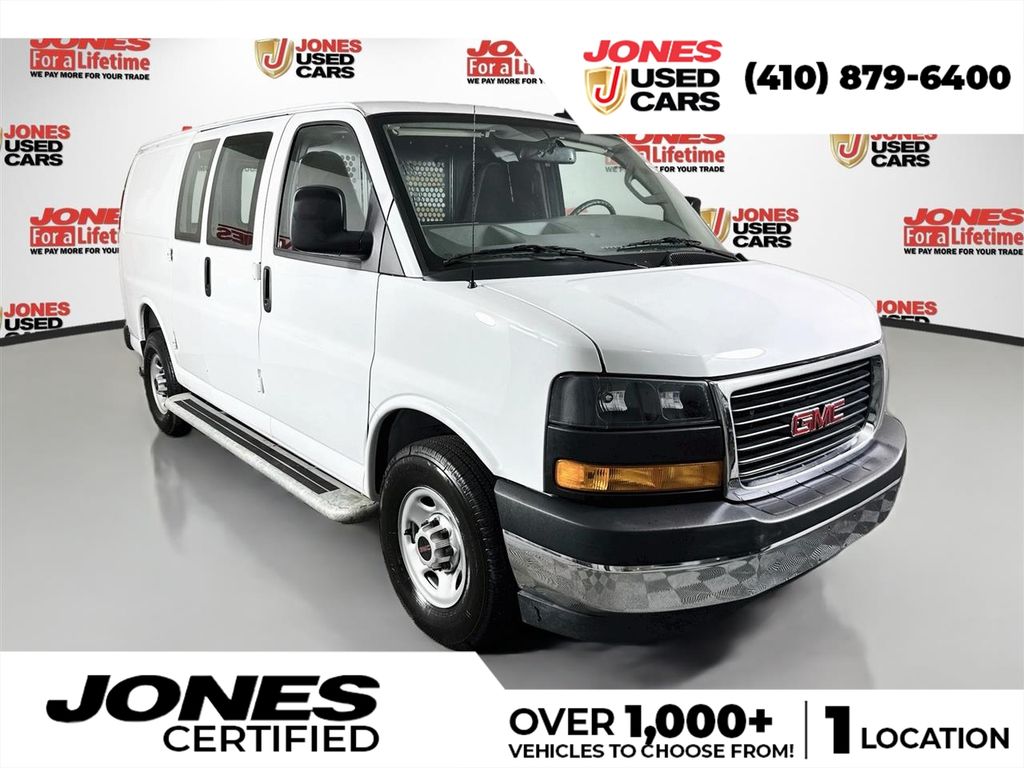 2025 GMC Savana Cargo Van