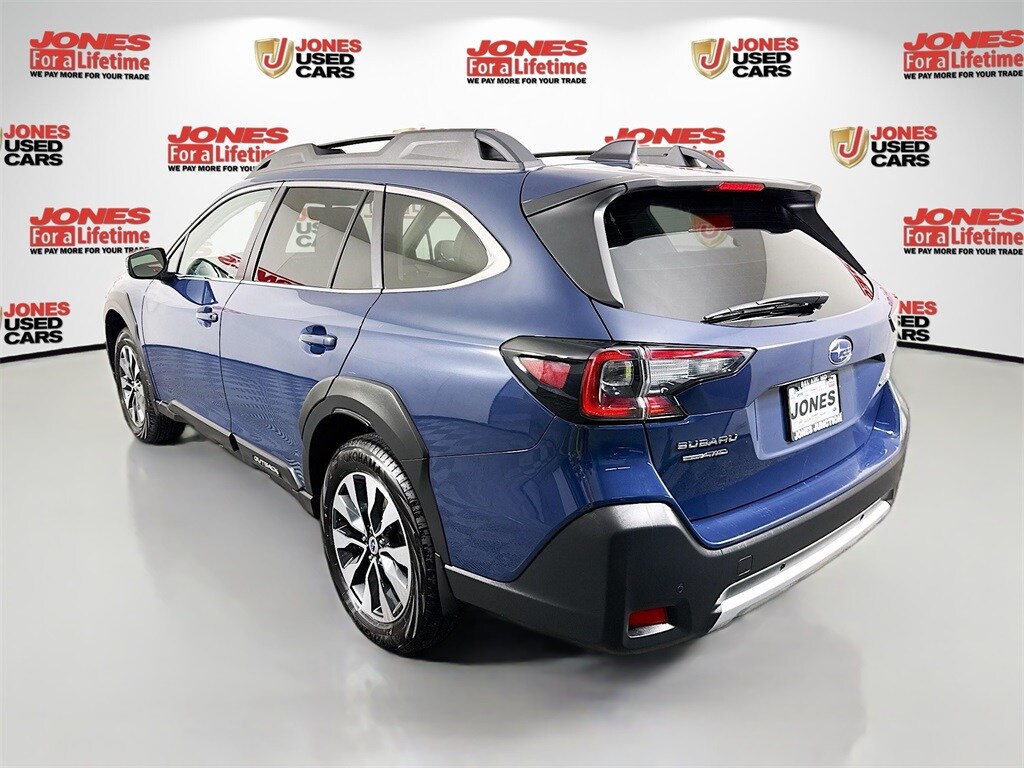 2023 Subaru Outback Limited photo 2