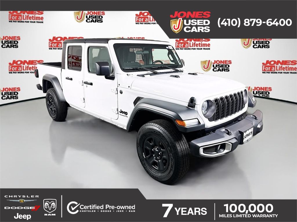 2024 Jeep Gladiator Sport's photo