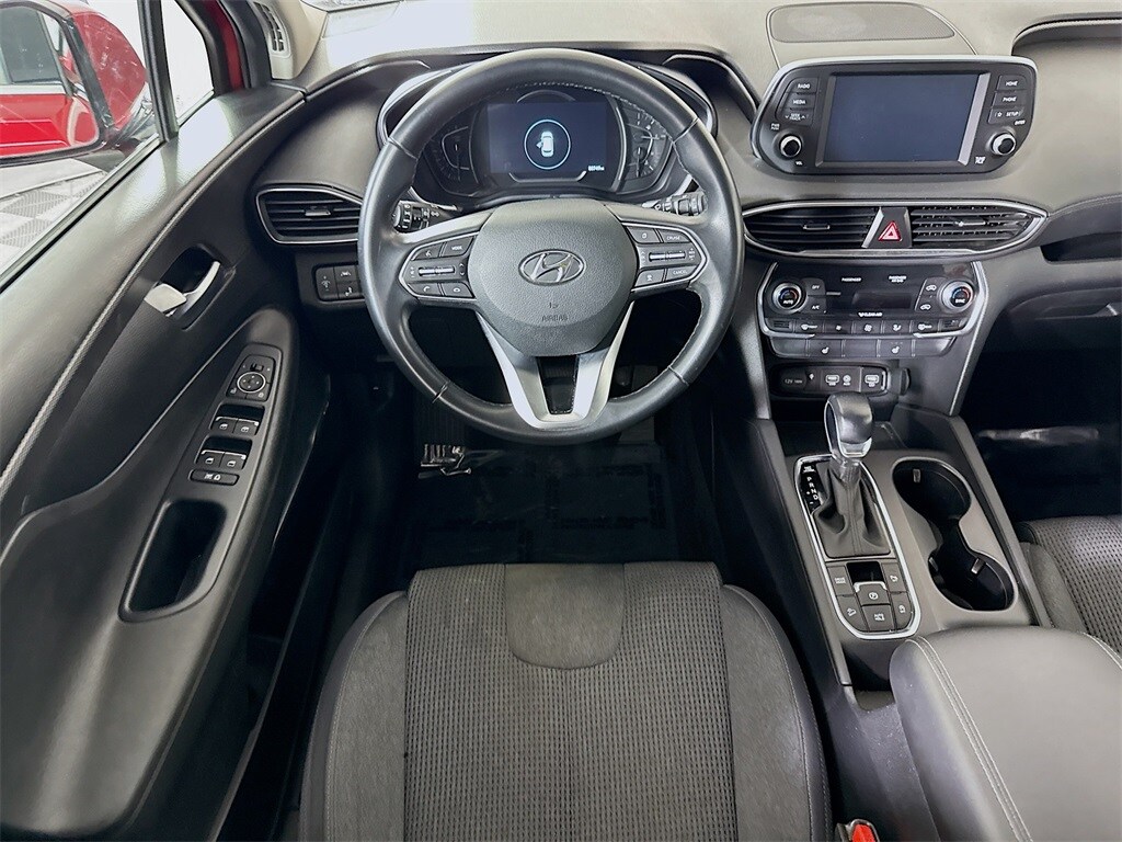 2020 Hyundai Santa Fe SEL photo 3