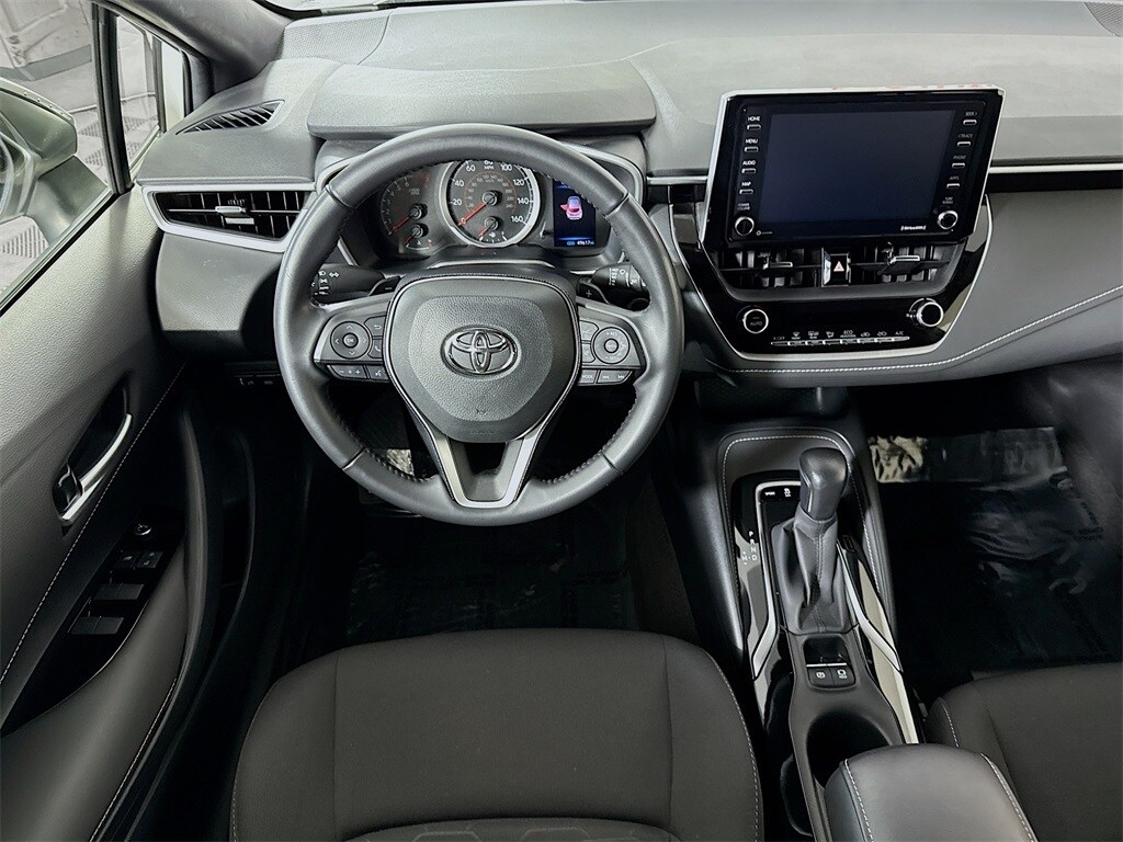 2021 Toyota Corolla SE Nightshade Edition photo 2