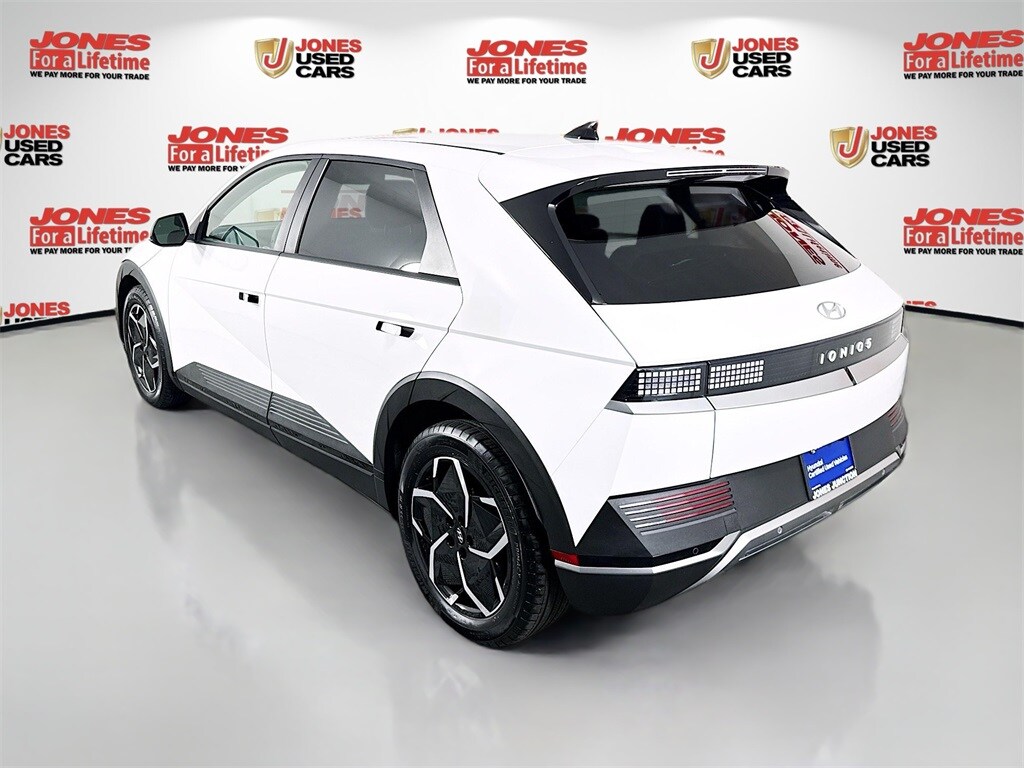 2024 Hyundai Ioniq 5 SE photo 2