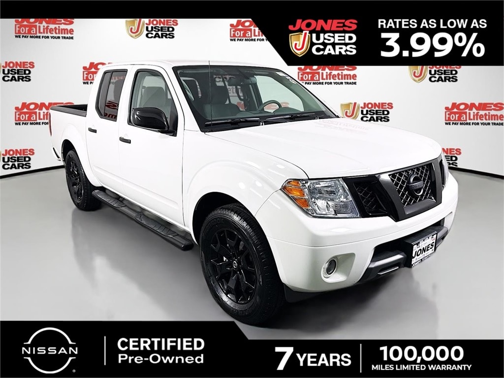 2020 Nissan Frontier SV's photo