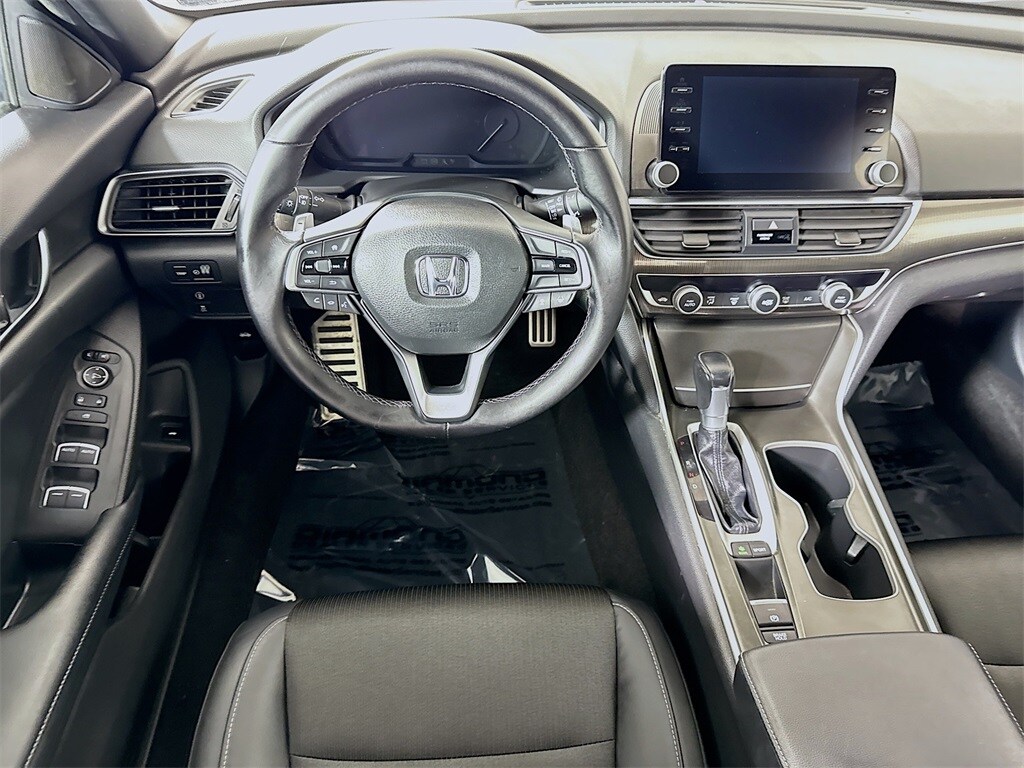 2018 Honda Accord Sport photo 3