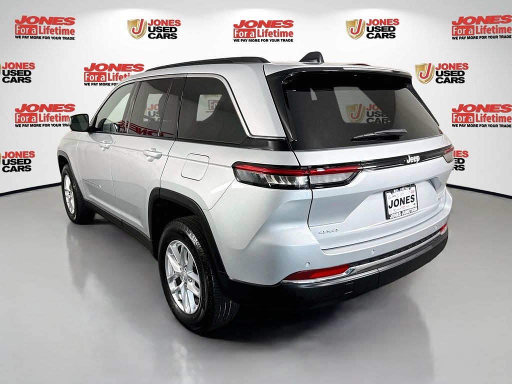 Certified 2025 Jeep Grand Cherokee Laredo SUV
