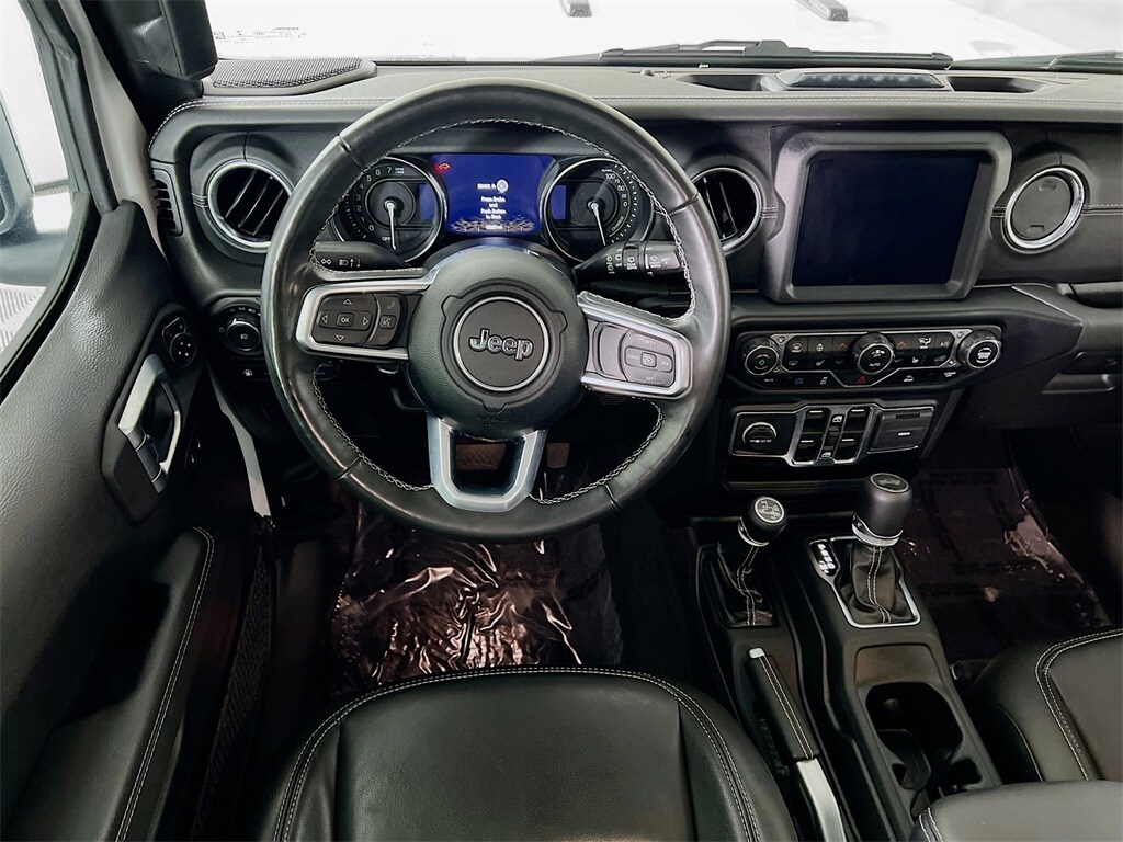 2022 Jeep Wrangler Unlimited Sahara 4xe photo 3