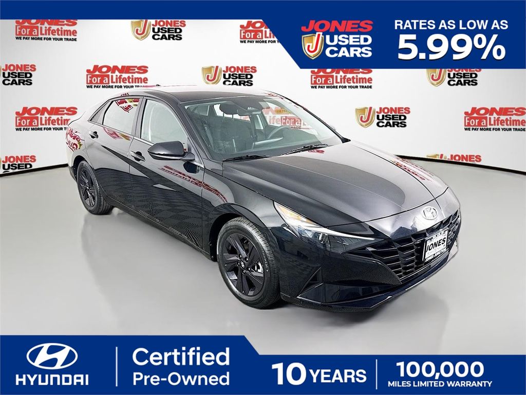 2022 Hyundai Elantra SEL