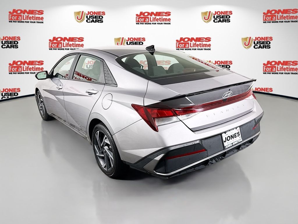 Certified 2025 Hyundai Elantra SEL Sport Sedan