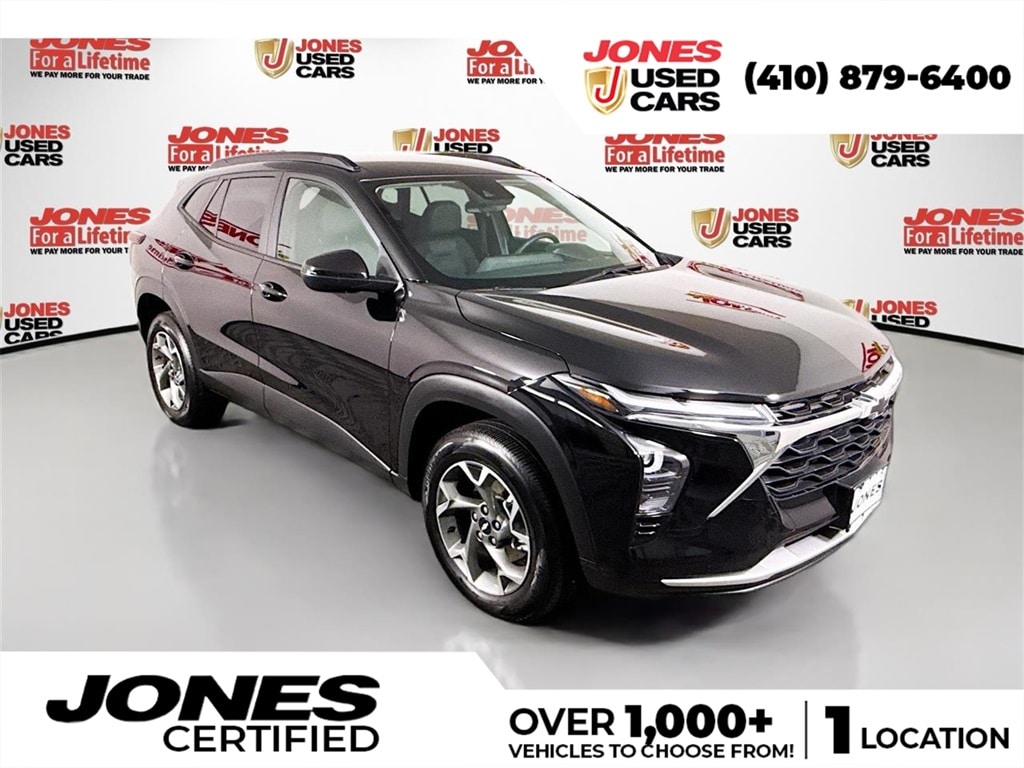 Used 2024 Chevrolet Trax LT SUV