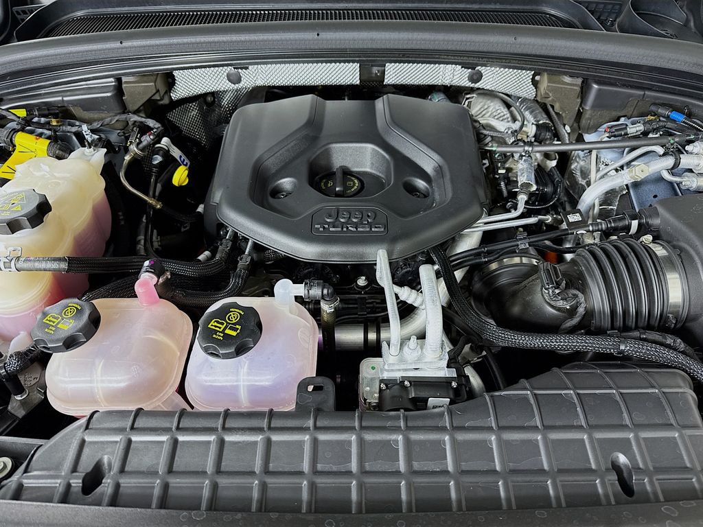 2025 Jeep Grand Cherokee Summit Reserve 4xe - Photo 37