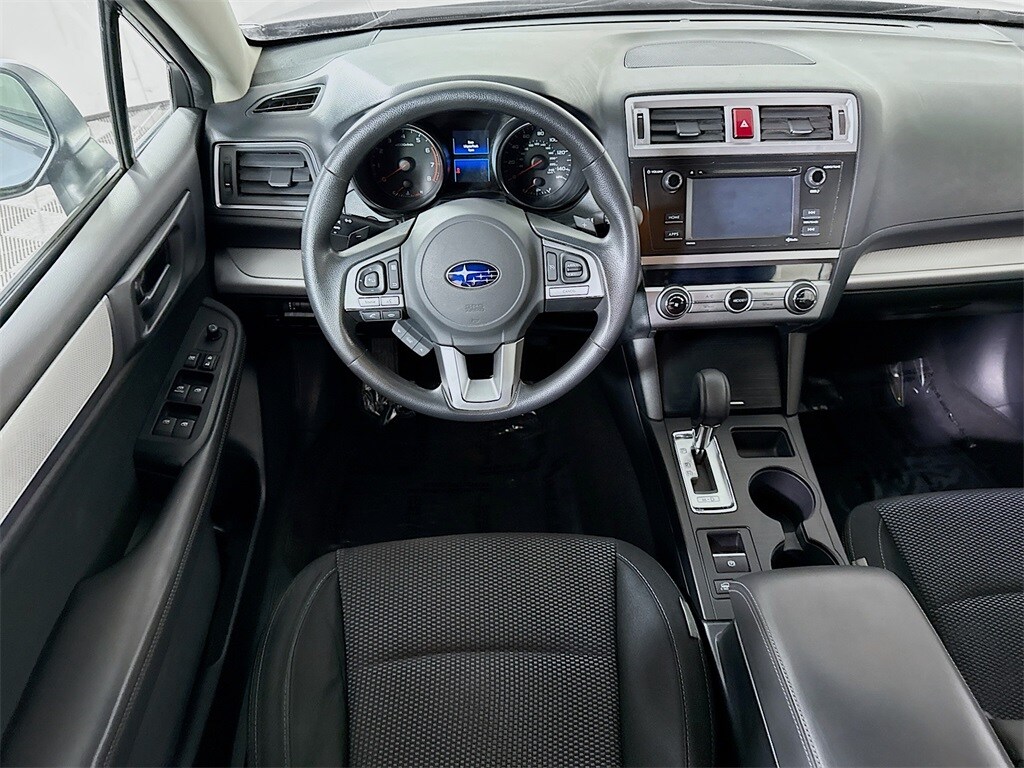 2015 Subaru Outback 2.5i photo 3