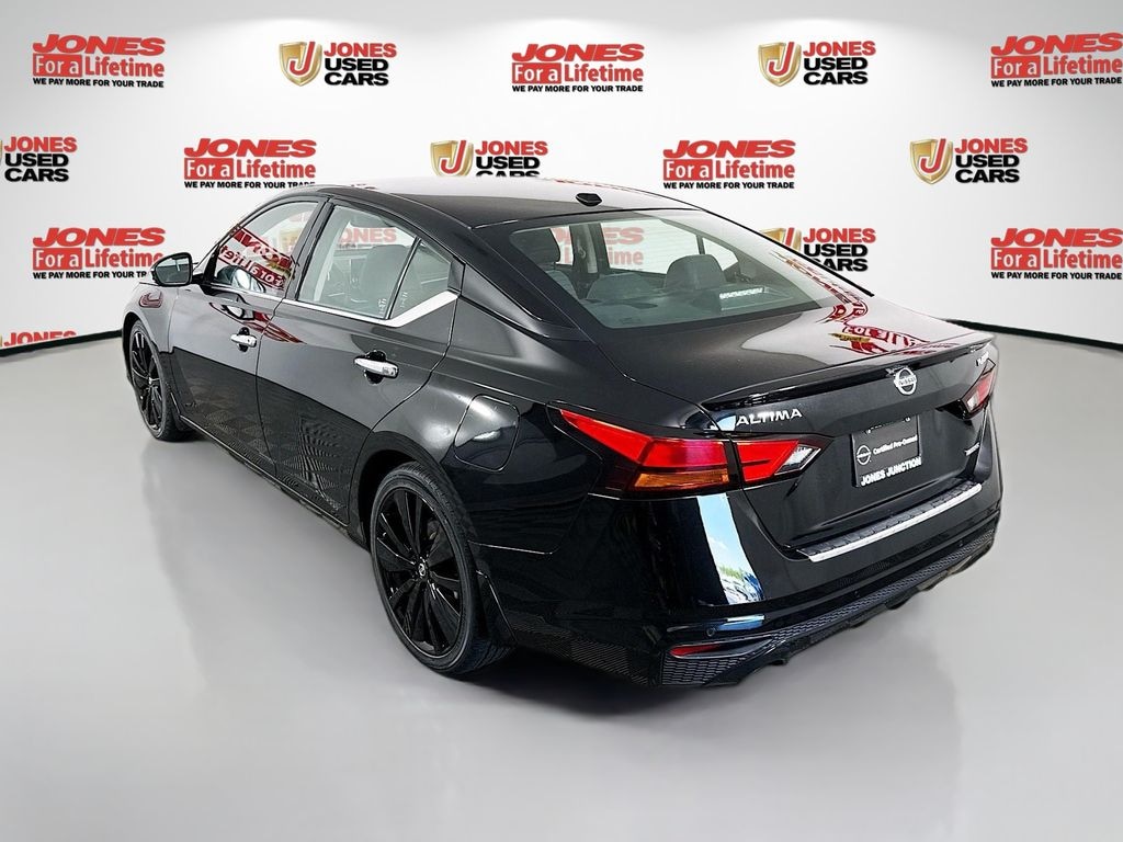 Certified 2019 Nissan Altima 2.0 Platinum Sedan