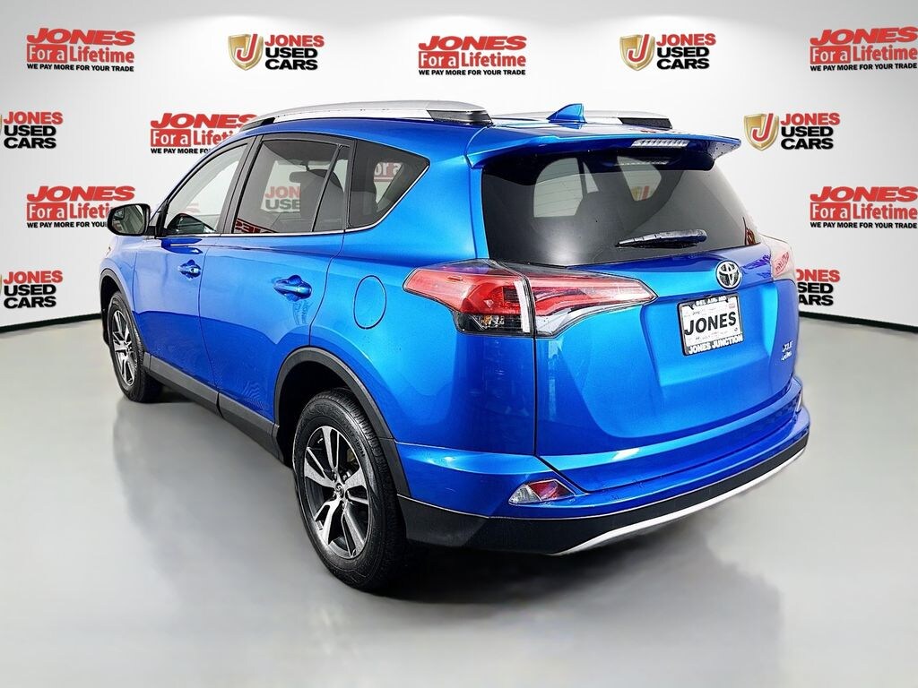Used 2016 Toyota RAV4 XLE SUV