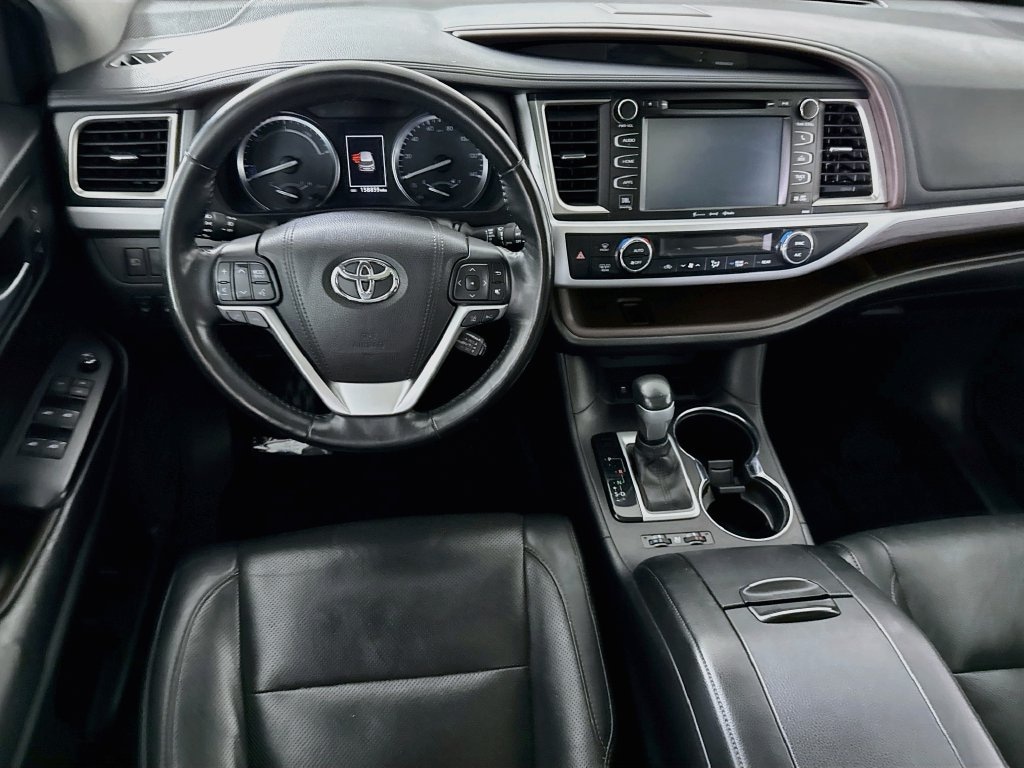 Used 2017 Toyota Highlander Hybrid Limited Platinum SUV
