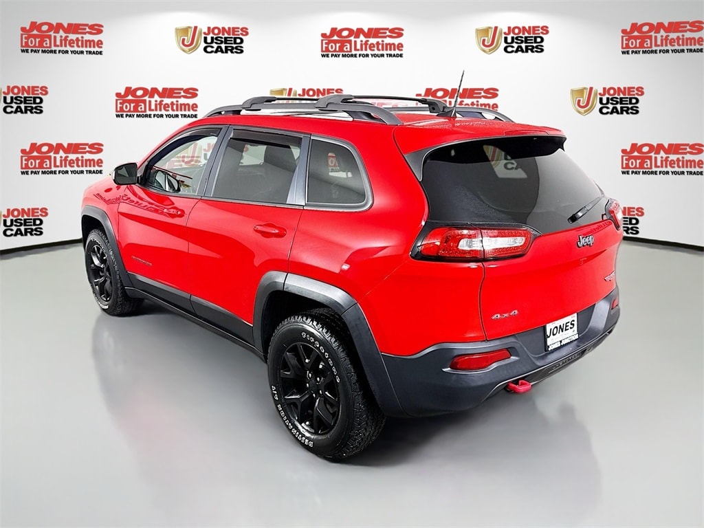Used 2017 Jeep Cherokee Trailhawk SUV