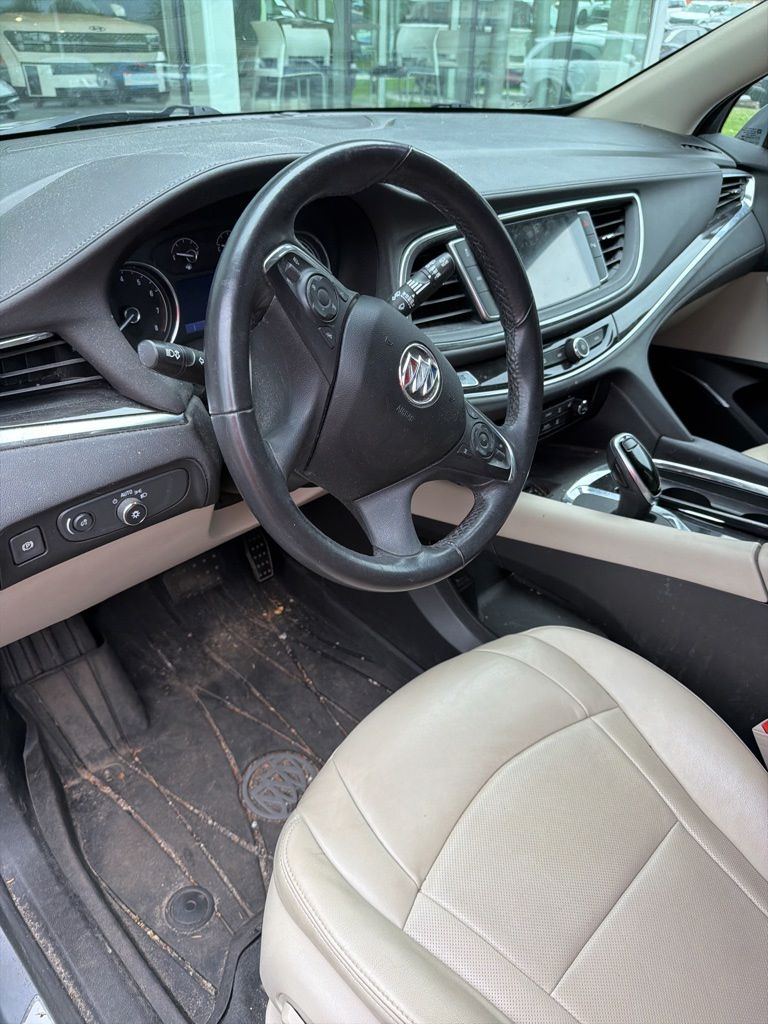 2020 Buick Enclave Essence AWD's photo