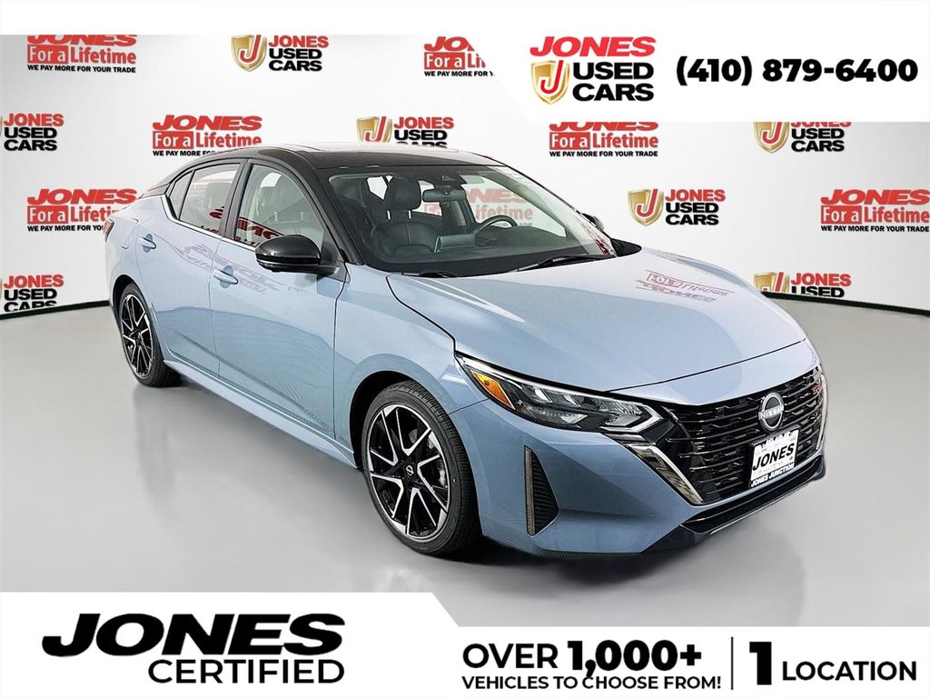 2024 Nissan Sentra SR CVT's photo