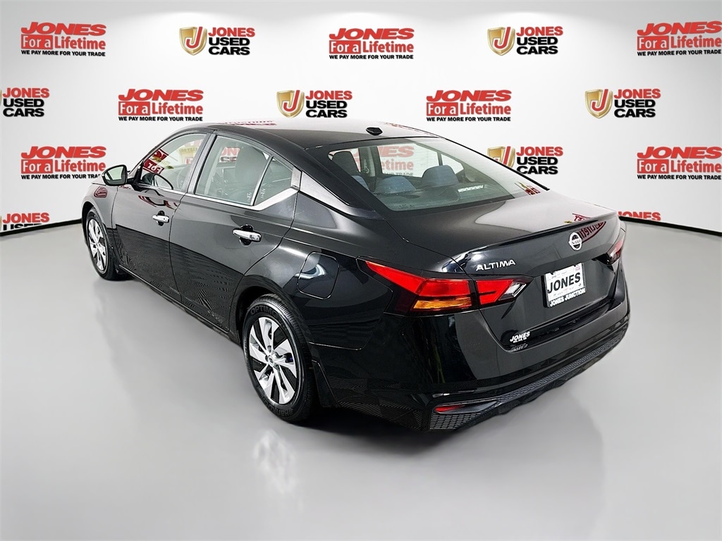Used 2019 Nissan Altima 2.5 S Sedan