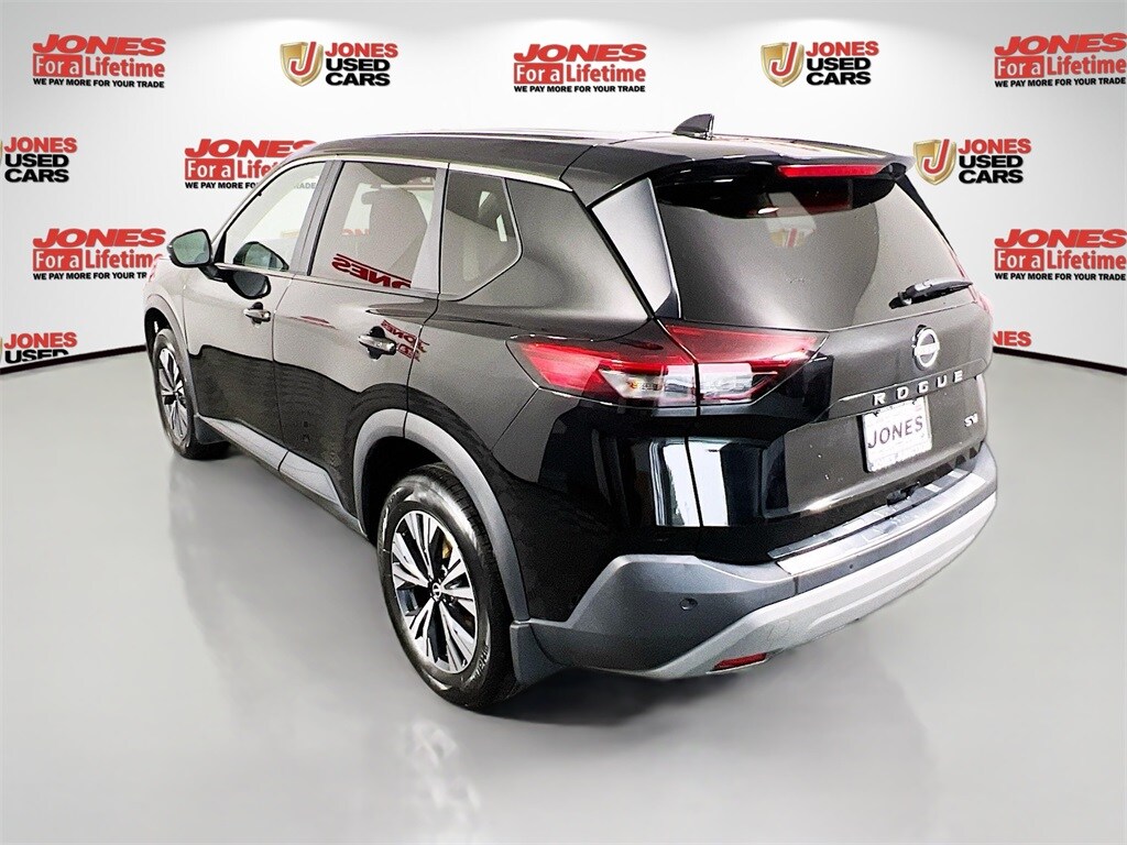 2023 Nissan Rogue SV photo 2