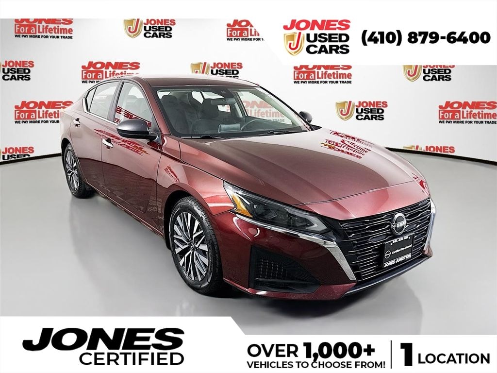 Used 2024 Nissan Altima 2.5 SV Sedan