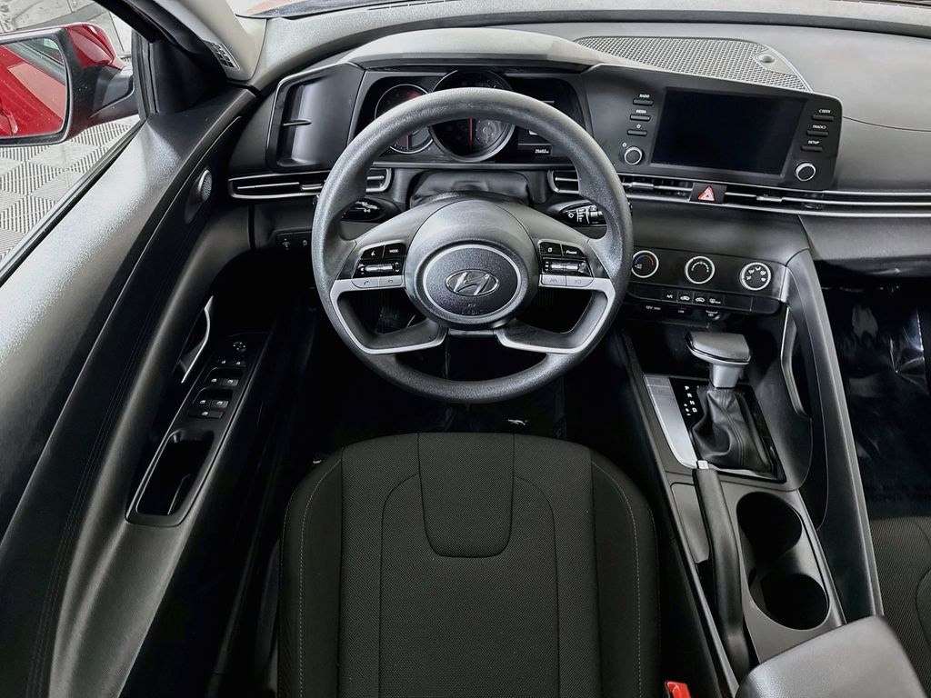 Certified 2023 Hyundai Elantra SE Sedan