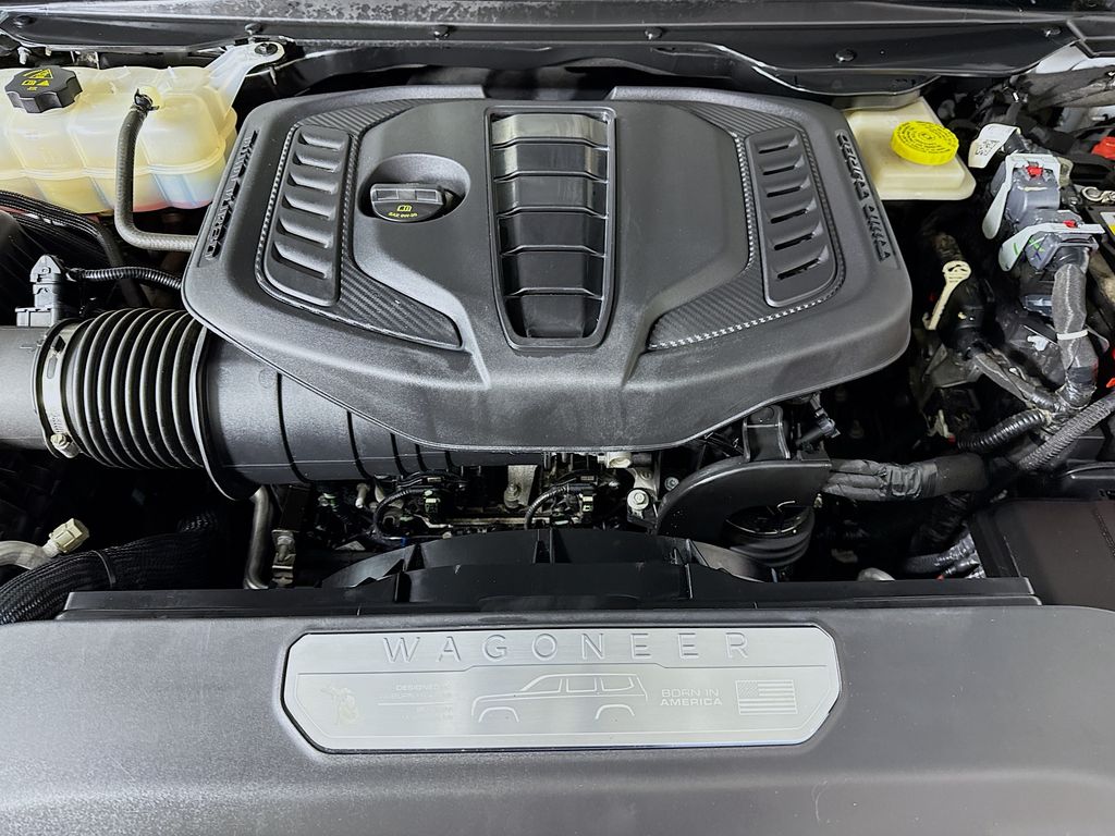 2024 Jeep Wagoneer L Series II - Photo 36