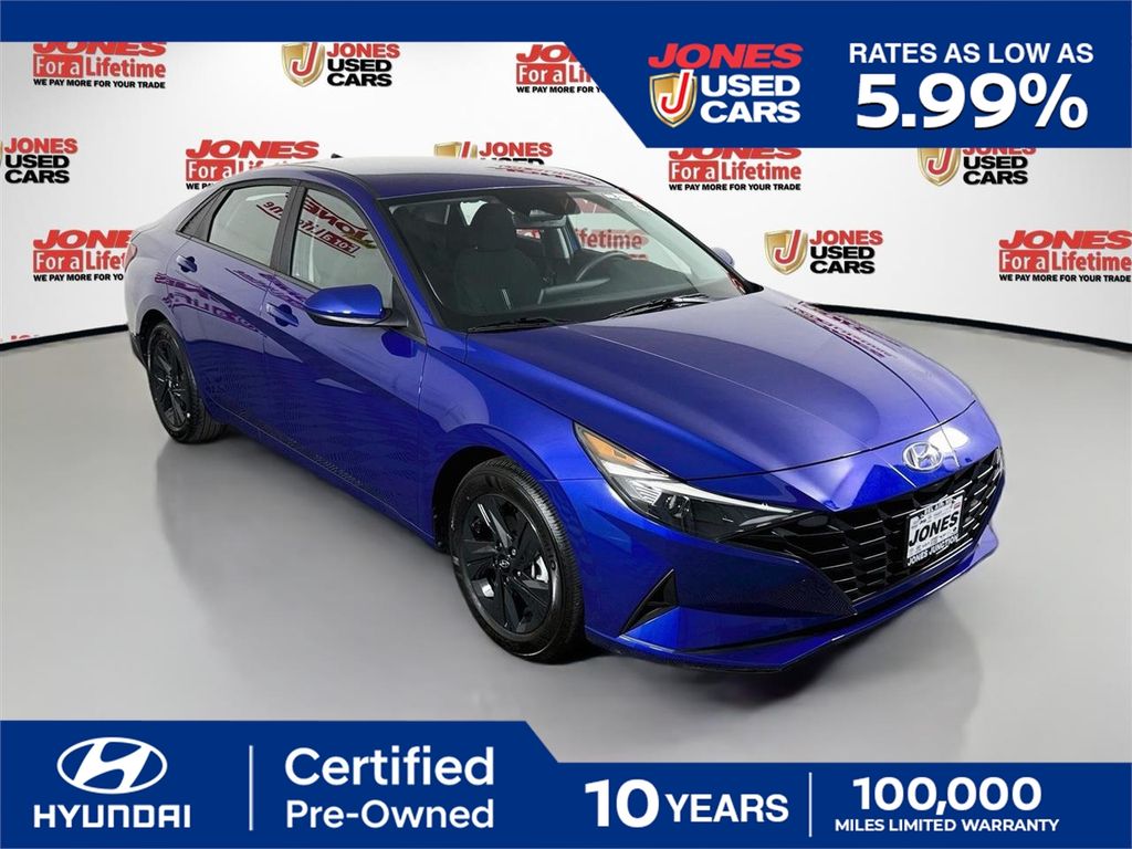 2023 Hyundai Elantra 2.0 SEL IVT's photo