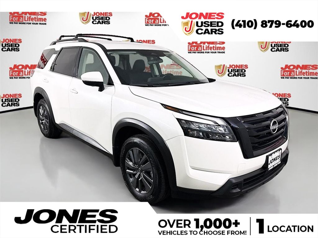 2024 Nissan Pathfinder SV 2WD's photo
