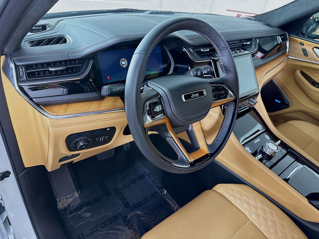 2025 Jeep Grand Cherokee Summit Reserve 4xe - Photo 20