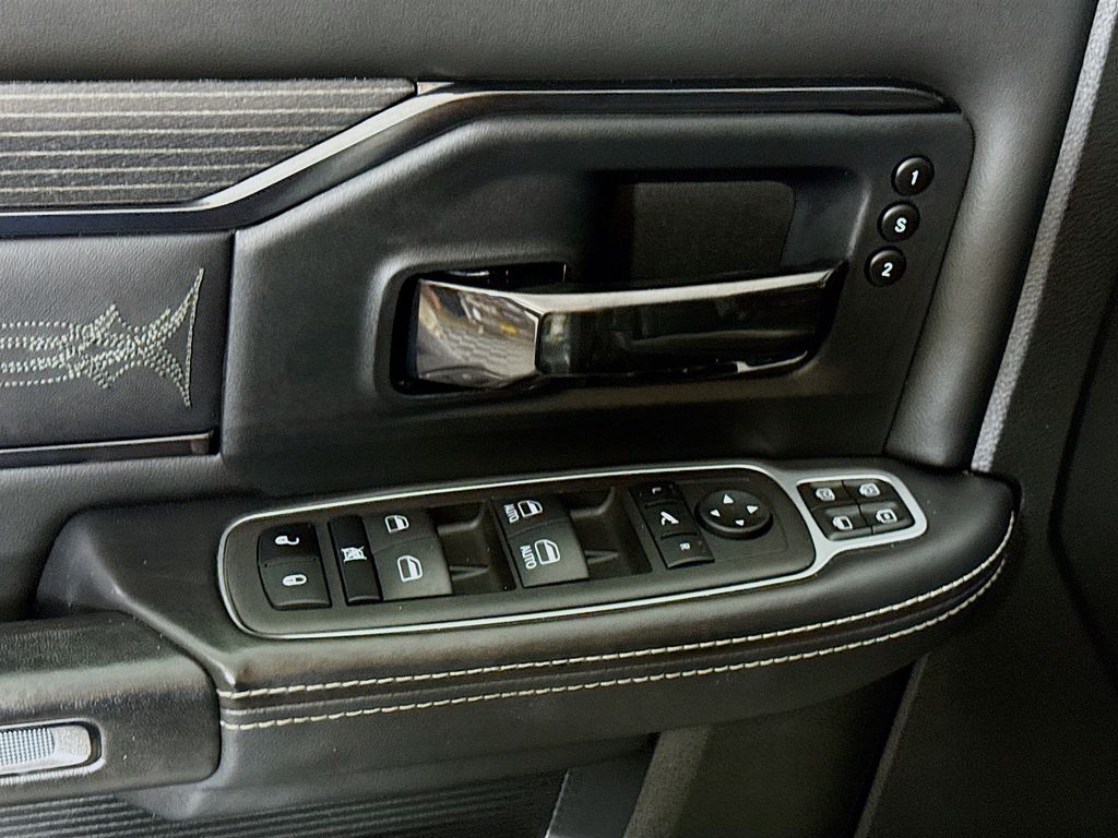 2023 RAM Ram 2500 Pickup Laramie Limited - Photo 24