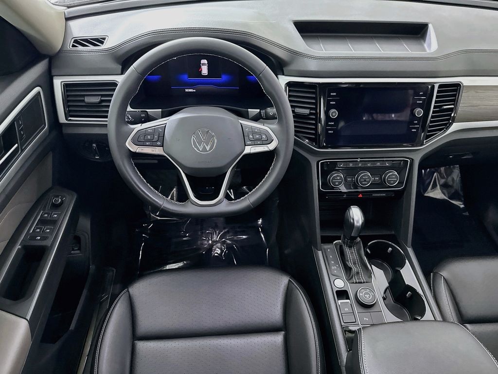 Used 2022 Volkswagen Atlas 3.6L V6 SE w/Technology SUV