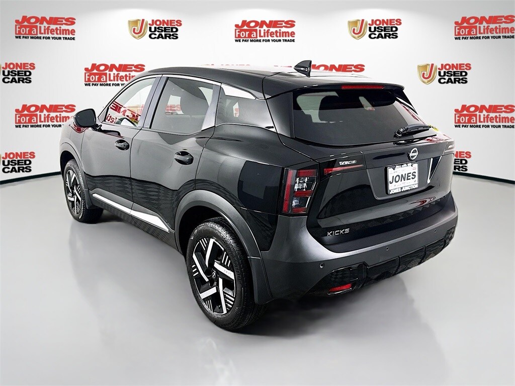 Certified 2025 Nissan Kicks SV SUV