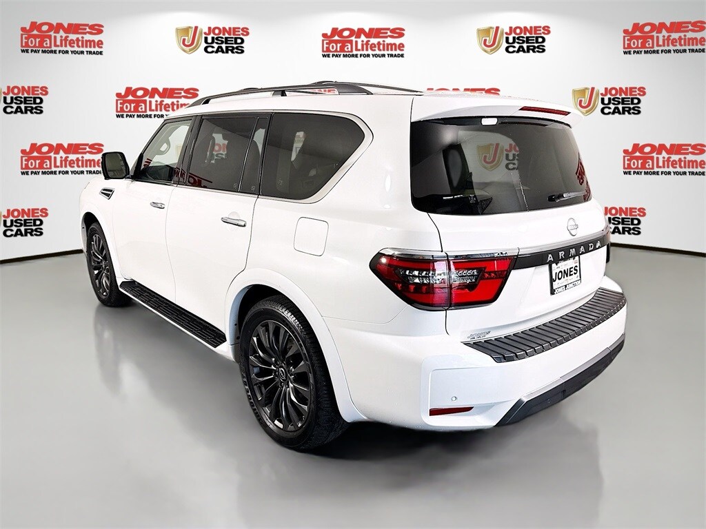 2024 Nissan Armada Platinum photo 2