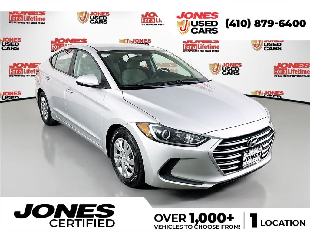 Used 2018 Hyundai Elantra SE Sedan