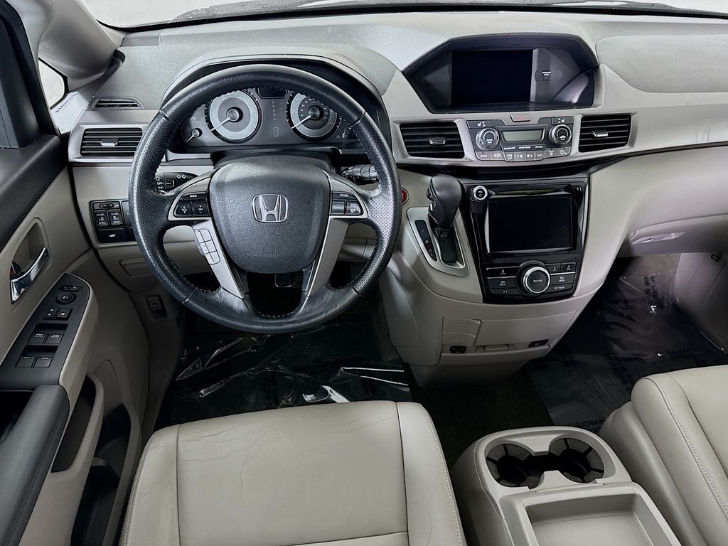 Used 2015 Honda Odyssey EX-L Van