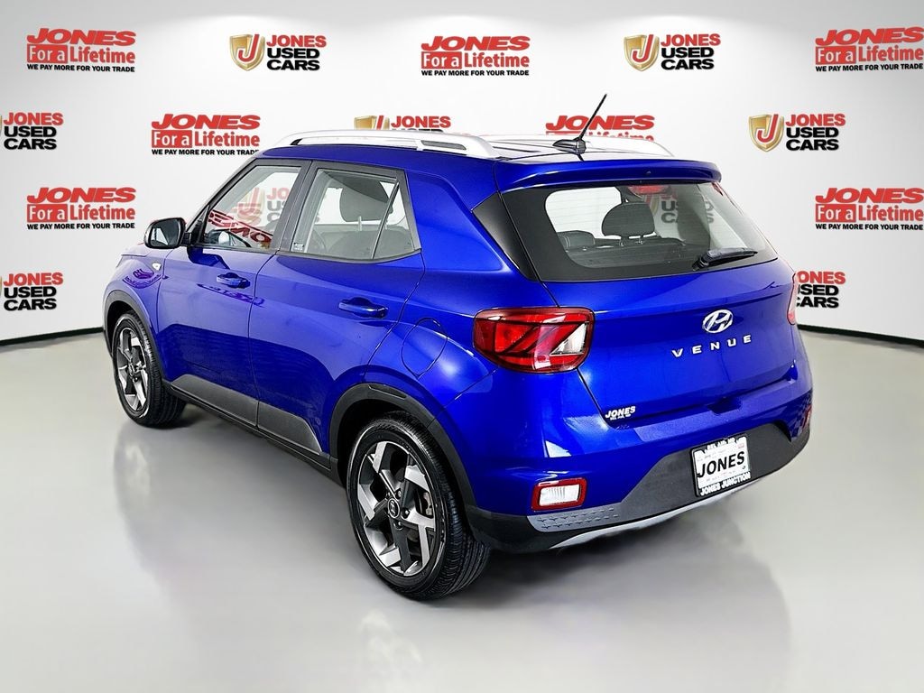 Certified 2023 Hyundai Venue SEL SUV