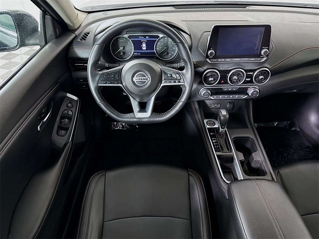 2022 Nissan Sentra SR photo 3