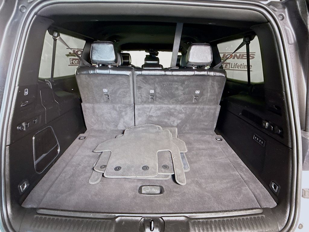 2024 Jeep Wagoneer L Series II - Photo 30