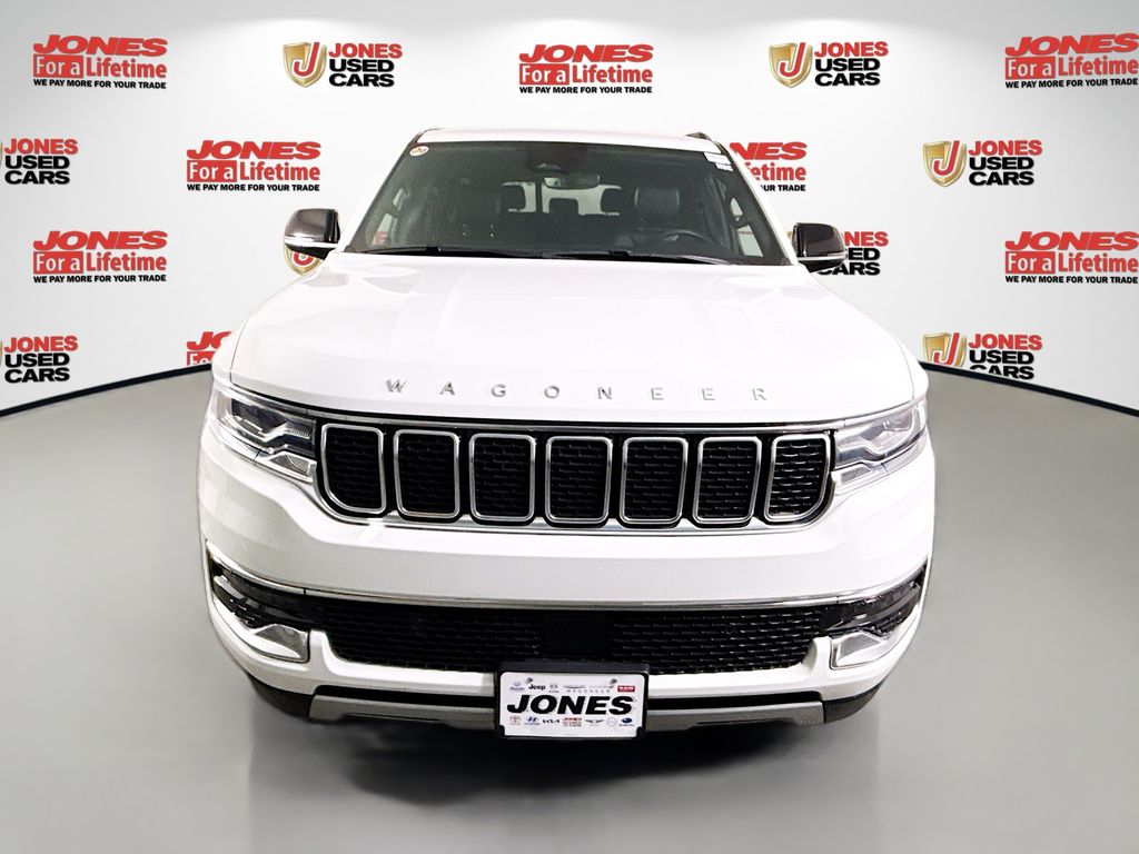 2024 Jeep Wagoneer L Series II - Photo 13