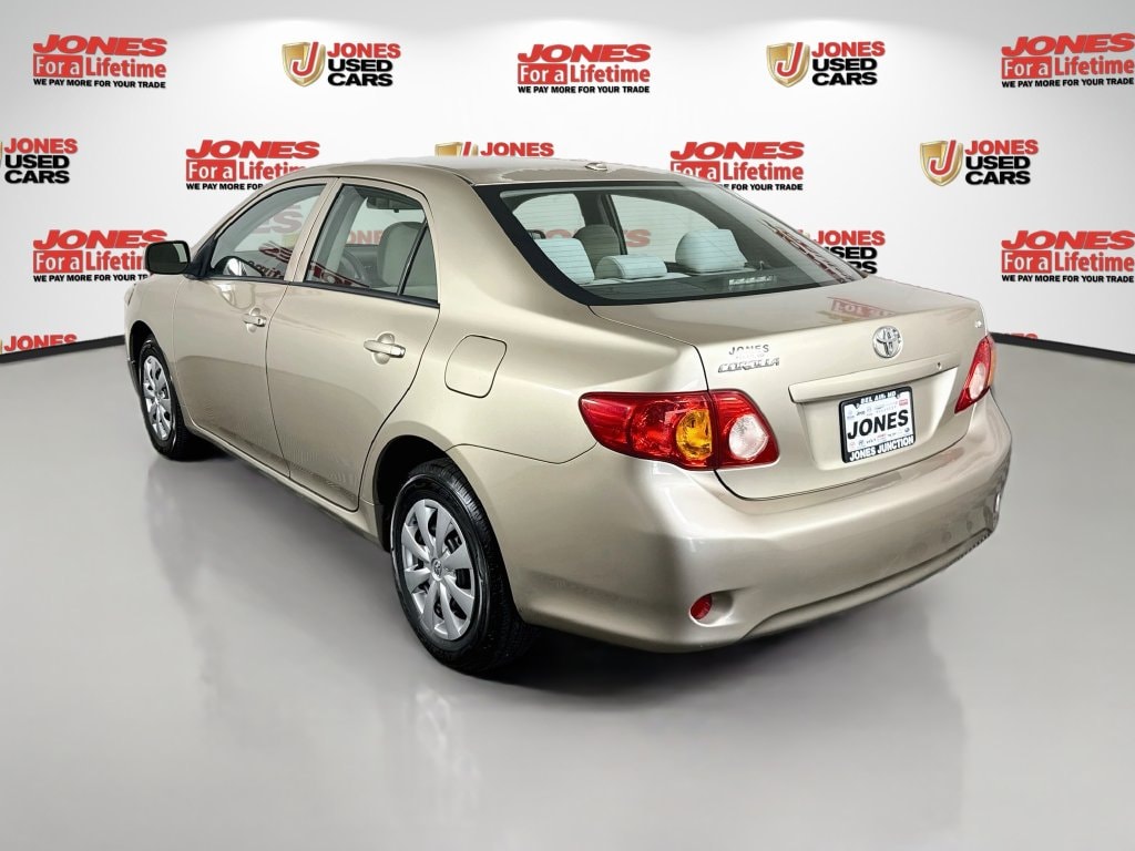 Used 2010 Toyota Corolla LE Sedan