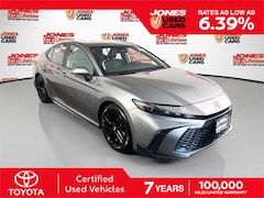 2025 Toyota Camry SE Sedan