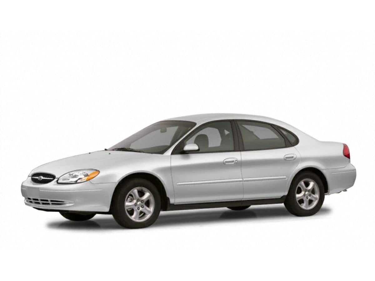 2002 Ford Taurus SE's photo