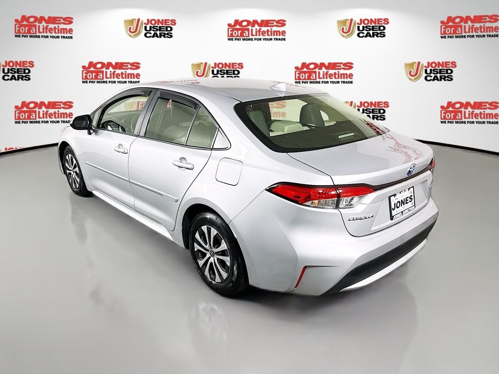 Used 2022 Toyota Corolla Hybrid LE Sedan