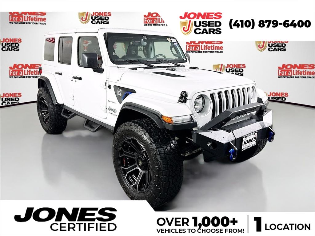 2022 Jeep Wrangler Sahara's photo