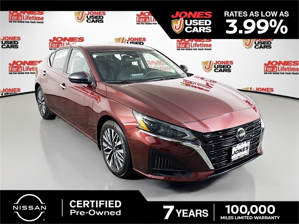 2024 Nissan Altima SV