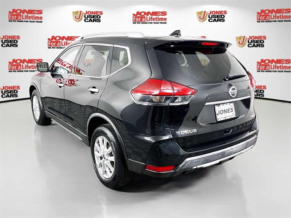 Used 2017 Nissan Rogue SV SUV
