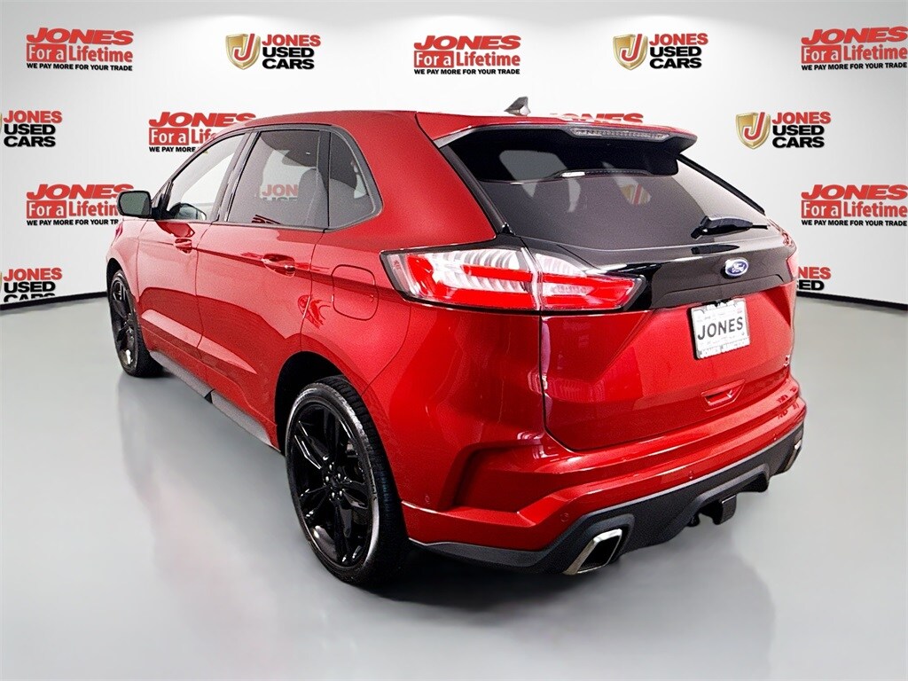 2022 Ford Edge ST photo 2