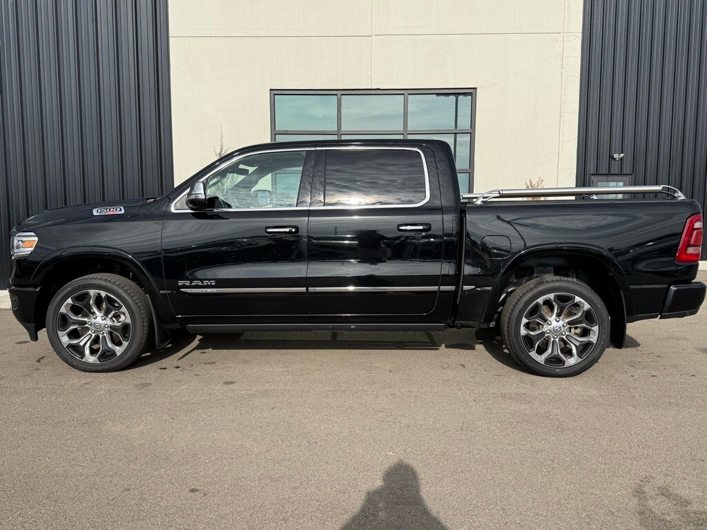 2021 Ram 1500 Limited photo 2